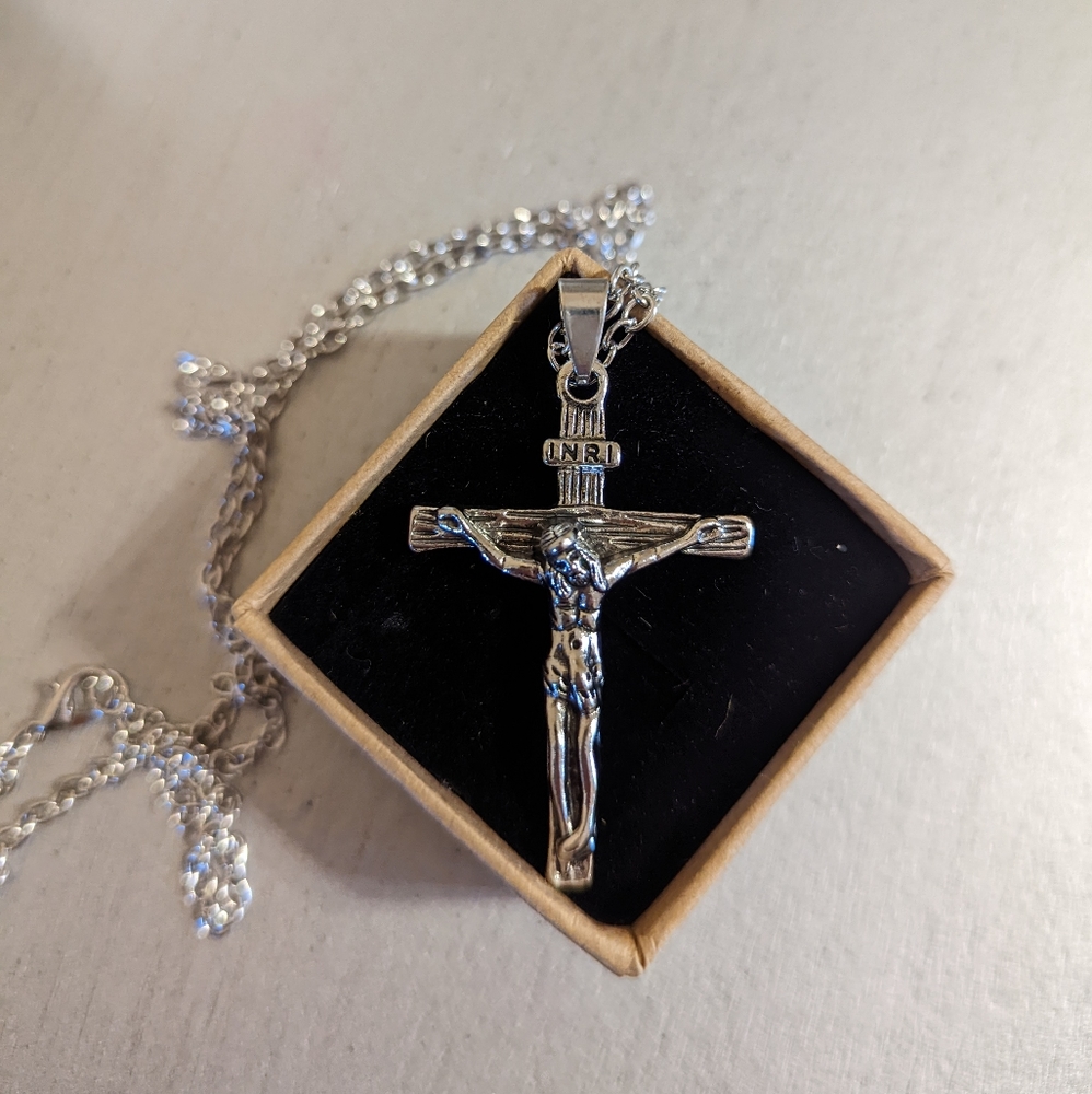Beautiful cross necklace